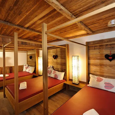 Alpinresort Stubaierhof 4s מלון