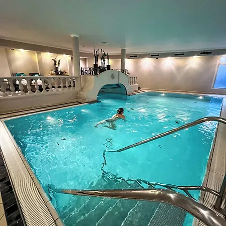 Отель Alpinresort Stubaierhof ****s 4*