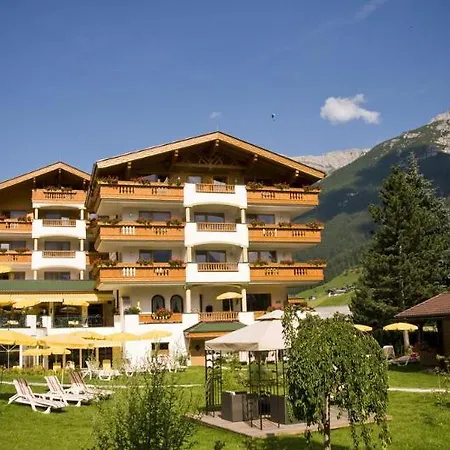 호텔 Alpinresort Stubaierhof ****s