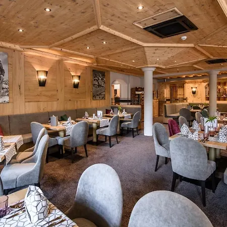 호텔 Alpinresort Stubaierhof ****s