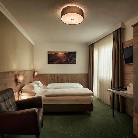 Hotel Alpinresort Stubaierhof ****s 4*