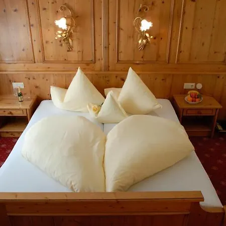 Hotel Alpinresort Stubaierhof ****s 4*